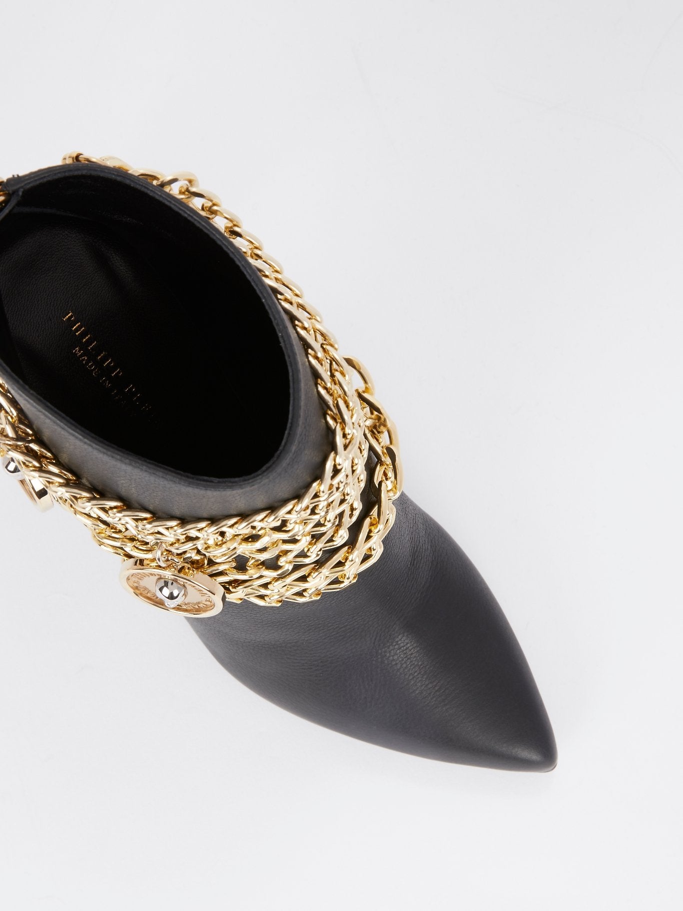 Полусапожки с золотыми цепочками