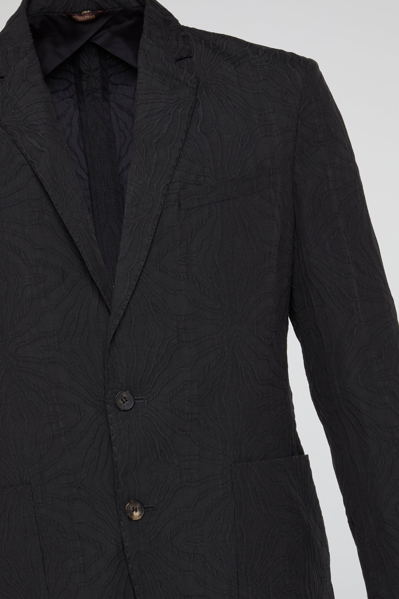 Black Single-Breasted Embroidered Blazer