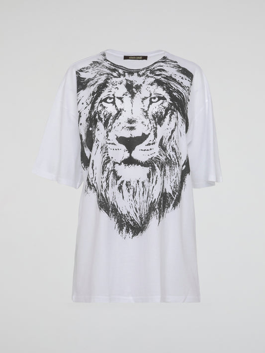 Unleash your wild side with the Lion Print Oversized T-Shirt from Roberto Cavalli. Crafted with finesse and a hint of rebelliousness, this standout piece features a majestic roaring lion, symbolizing strength and charisma. Embrace its bold design and effortlessly make a statement in the fashion jungle.