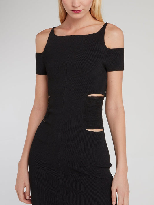 Черное платье-мини с открытыми плечами и вырезами на талии