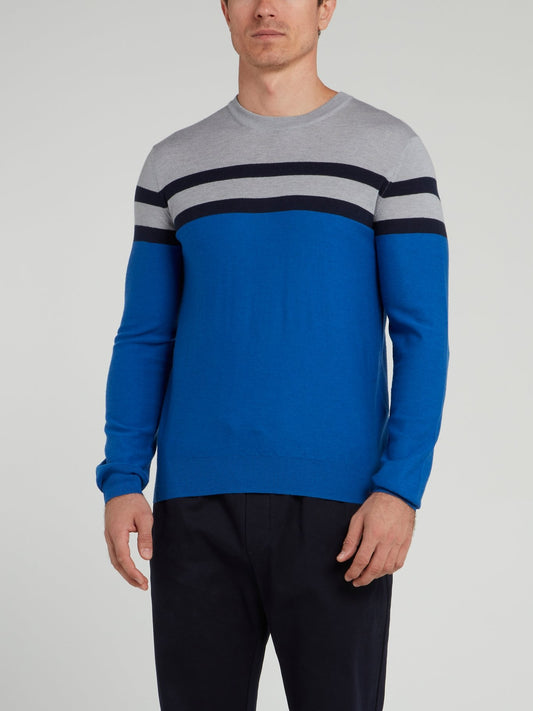 Синий трикотажный свитер в полоску